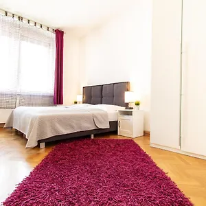 Appartement Apartment Mandlgasse I Contactless Check-In, Wenen